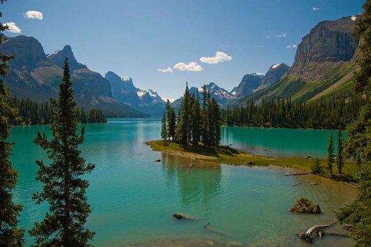 Lake at foot of mountain